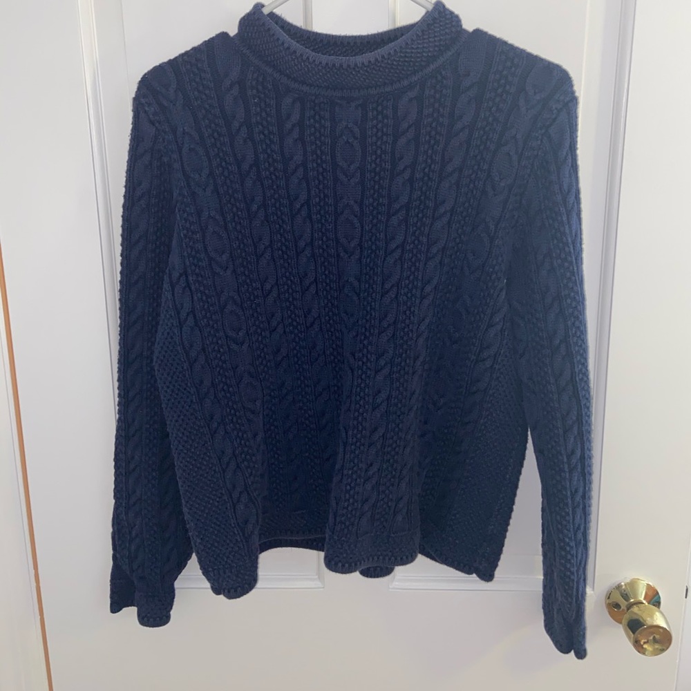 Vintage LL Bean men’s medium sweatshirt.
